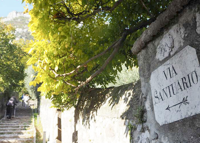 Itinerario della terza tappa B del Sentiero di Maria. Pellegrini in cammino sul Sentiero della Speranza Via Santuario